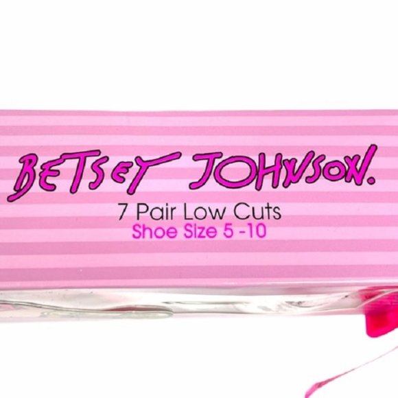 Betsey Johnson 7 Pair Pack Low Cut Bubbly Socks